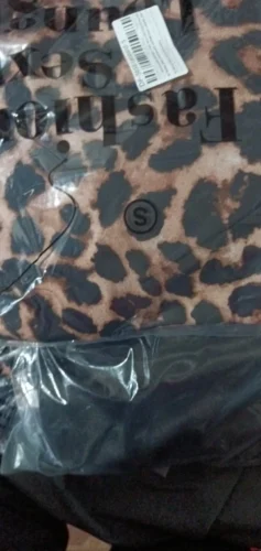 Click to view full screen leopard print sleeveless V-neck sexy midi dress spring women fashion streetwear Christmas party outfits photo review