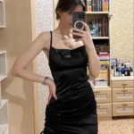 2024 Europe and the United States explosive new cross-border dress summer high sense lace-up sexy halter spice bag hip skirt photo review