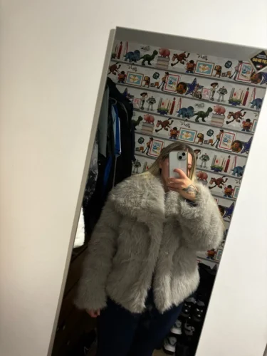 TRAFZA Women Fashion Cropped Faux Fur Jacket Coat Long Sleeve Front Snap-button Female Outerwear Chic Lapel Collar Thick Coat photo review