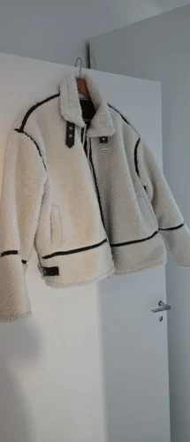 2024 RARF Autumn New Women's European and American Style Artificial Fur Effect Motorcycle Jacket Coat with Fur Integration photo review