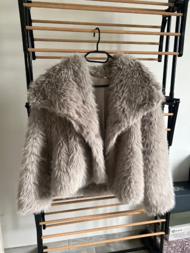 TRAFZA Women Fashion Cropped Faux Fur Jacket Coat Long Sleeve Front Snap-button Female Outerwear Chic Lapel Collar Thick Coat photo review
