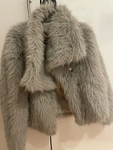 TRAFZA Women Fashion Cropped Faux Fur Jacket Coat Long Sleeve Front Snap-button Female Outerwear Chic Lapel Collar Thick Coat photo review