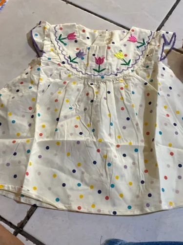 New Cute Girl'S Dress Sweet Rose Embroidered Small Round Dots Korean Version Loose Bubble Sleeve Cotton Beach Skirt photo review