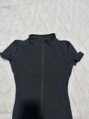 Summer High Quality Waist Slimming Training Tops Women's Quick-drying Tight Stand Collar Full Zipper Short Sleeves Yoga shirts photo review
