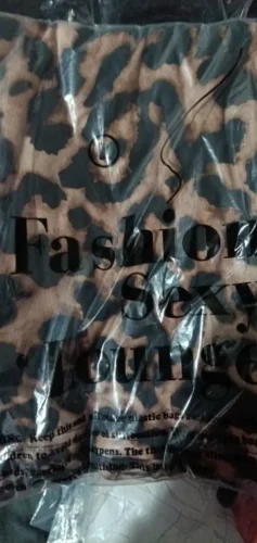 Click to view full screen leopard print sleeveless V-neck sexy midi dress spring women fashion streetwear Christmas party outfits photo review