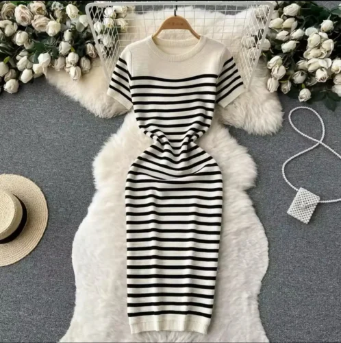 Summer Striped Beach Knitted Dress O Neck Short Sleeves Chic Hotsweet Slim Sundress Streetwear Y2K Bodycon Midi Dress photo review