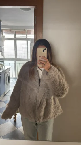 TRAFZA Women Fashion Cropped Faux Fur Jacket Coat Long Sleeve Front Snap-button Female Outerwear Chic Lapel Collar Thick Coat photo review