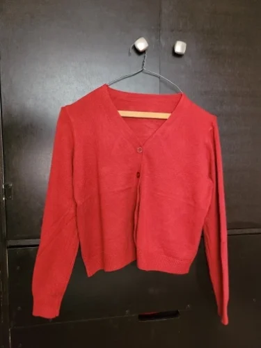 Women's Long Sleeve Cropped Cardigan V Neck Button Down Knit Lady Autumn Spring Knitted Single-breasted Cardigan Sweaters photo review