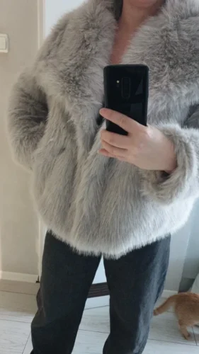 TRAFZA Women Fashion Cropped Faux Fur Jacket Coat Long Sleeve Front Snap-button Female Outerwear Chic Lapel Collar Thick Coat photo review