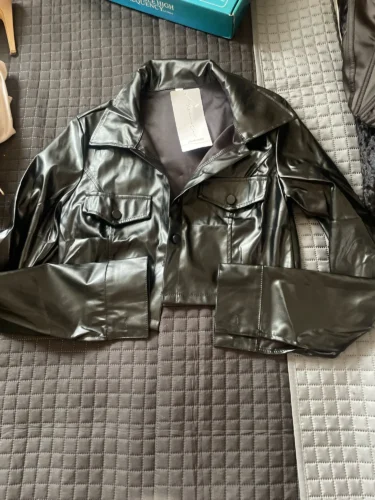 Xeemilo Autumn Faux Leather Short Jacket Y2K Turn-down Collar Fashion Botton Decoration PU Coat 2022 Grunge Street Casual Coats photo review