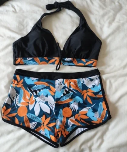 2023 Halter Bikini Set Short Swimsuit Women High Waist Swimwear Female Printed Bathers Swimming Bathing Swim Suit Beachwear photo review