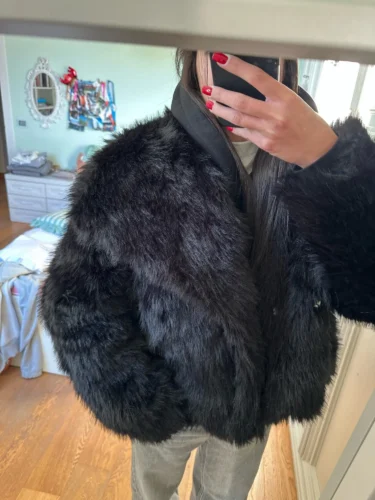 TRAFZA Women Fashion Cropped Faux Fur Jacket Coat Long Sleeve Front Snap-button Female Outerwear Chic Lapel Collar Thick Coat photo review