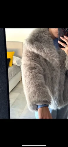 TRAFZA Women Fashion Cropped Faux Fur Jacket Coat Long Sleeve Front Snap-button Female Outerwear Chic Lapel Collar Thick Coat photo review