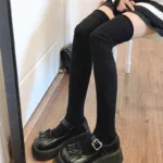 black-1pair