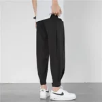 x332-black