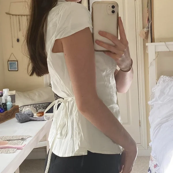 CIBBAR Vintage Folds Crop Top White Button Up Short Sleeve Blouse Women Bandage Korean Fashion T-shirt Casual Streetwear y2k Tee