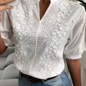 2024 Spring Embroidery Women Blouse Fashion Summer V-neck Lantern Sleeve White Shirt Woman Vintage Cotton Hollow-out Tops 24350
